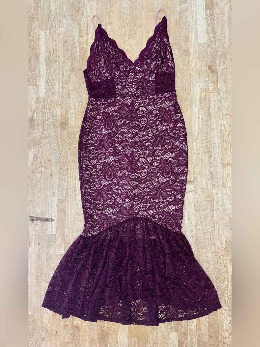 NWT ASOS Burgundy Lace Trumpet Mermaid Bodycon Midi Wedding Cocktail Dress Sz 6